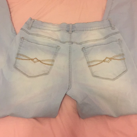 Light denim mudd skinny jeans - Picture 2 of 2